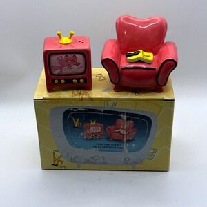 Vandor Pink‎ Panther Salt & Pepper Shakers Excellent Vintage TV Armchair Set
